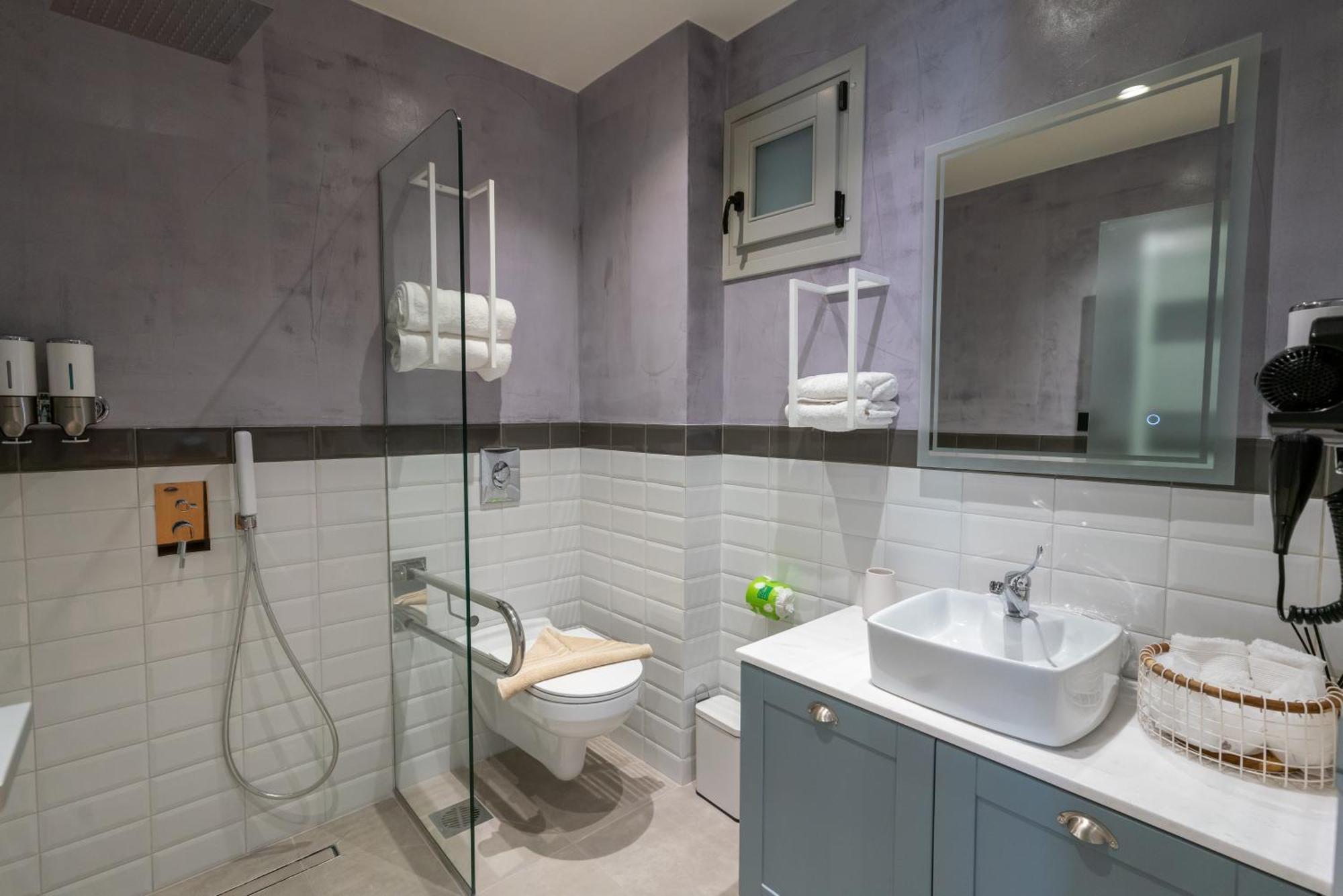 Kraka Apartments เลโอนีดีออน ภายนอก รูปภาพ