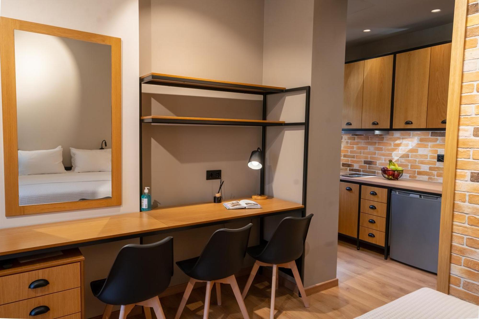 Kraka Apartments เลโอนีดีออน ภายนอก รูปภาพ