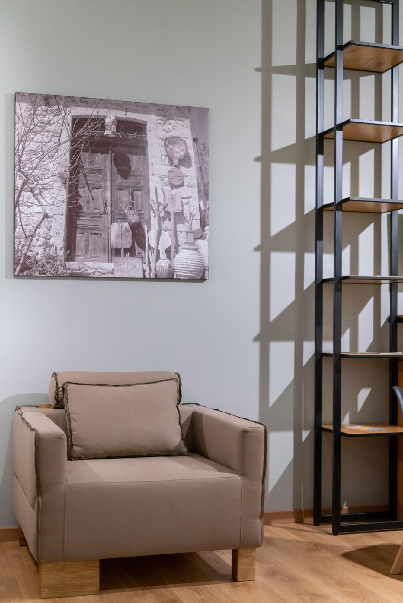Kraka Apartments เลโอนีดีออน ภายนอก รูปภาพ