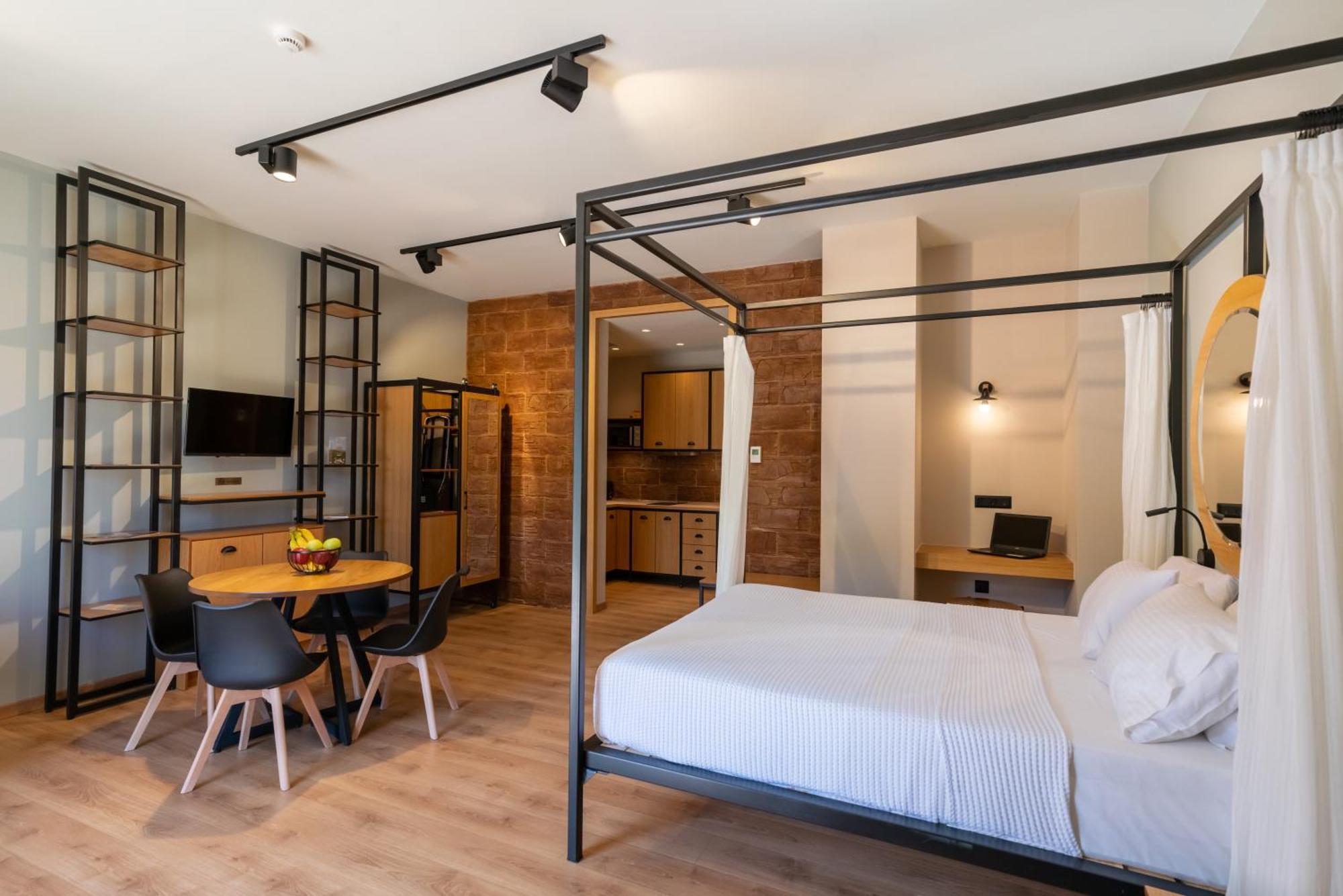 Kraka Apartments เลโอนีดีออน ภายนอก รูปภาพ